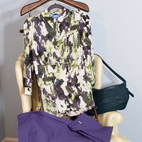 Simply Vera Tunic back faux wrap slit EUC  ♡ - Picture 7 of 11